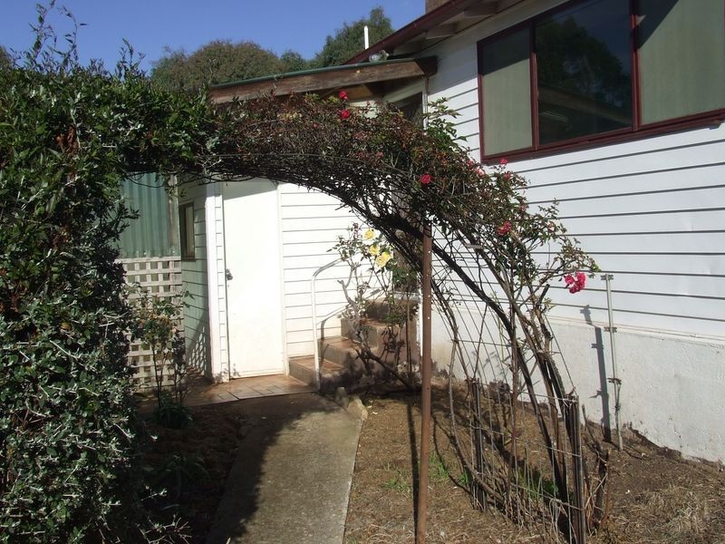 21 Chisholm Street, Taralga NSW 2580