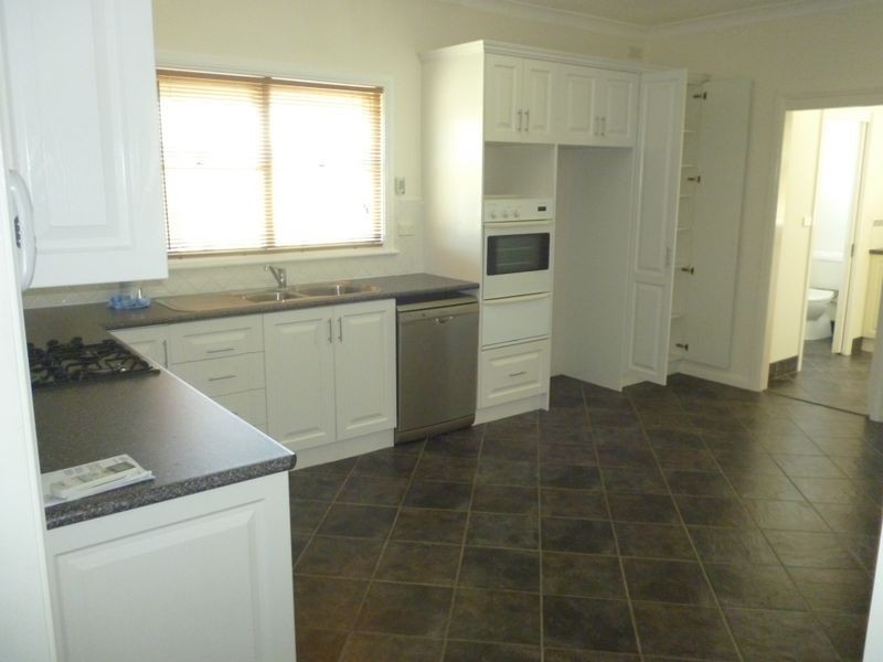 34 Kelso Street, Goulburn NSW 2580
