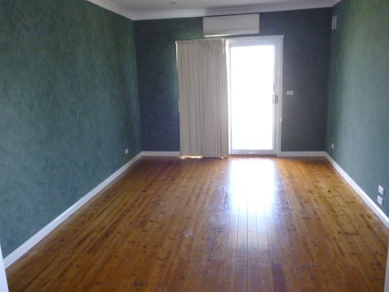 34 Kelso Street, Goulburn NSW 2580