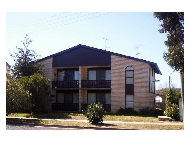4/9 Allison Street, Goulburn NSW 2580
