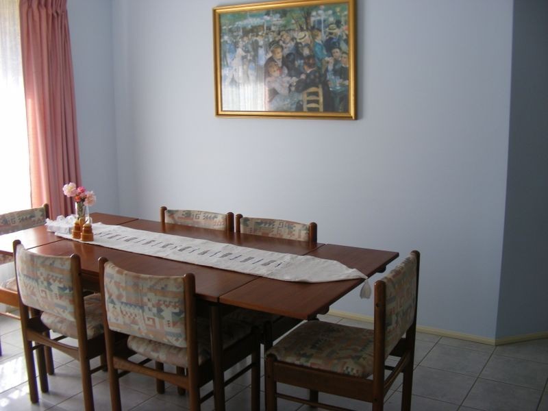 4 Collins Street, Marulan NSW 2579