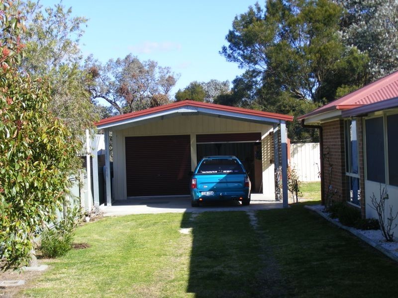 4 Collins Street, Marulan NSW 2579