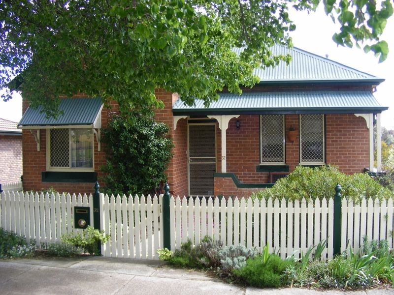 32 Eleanor Street, Goulburn NSW 2580