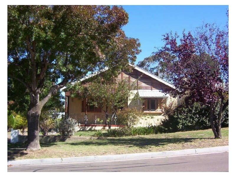 274 Combermere Street, Goulburn NSW 2580