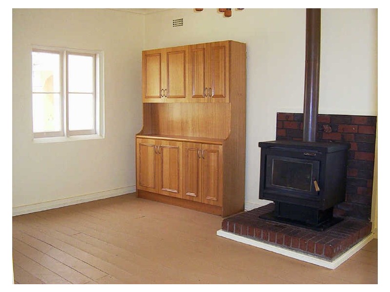 274 Combermere Street, Goulburn NSW 2580