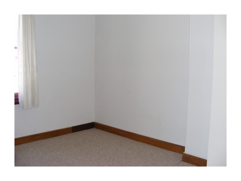 102 Clifford Street, Goulburn NSW 2580