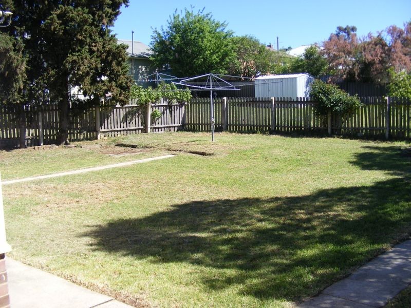 41 Garfield Avenue, Goulburn NSW 2580