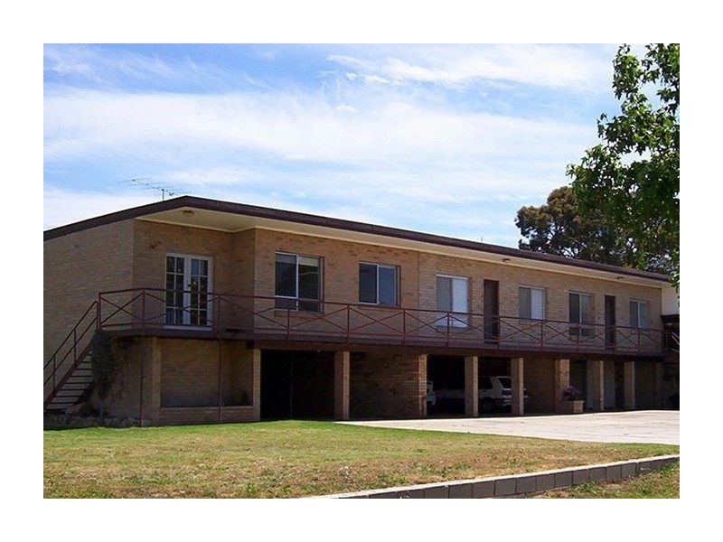 15 Avoca Street, Goulburn NSW 2580