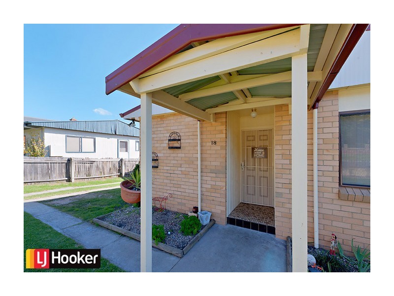 18 Kenmore Street, Goulburn NSW 2580
