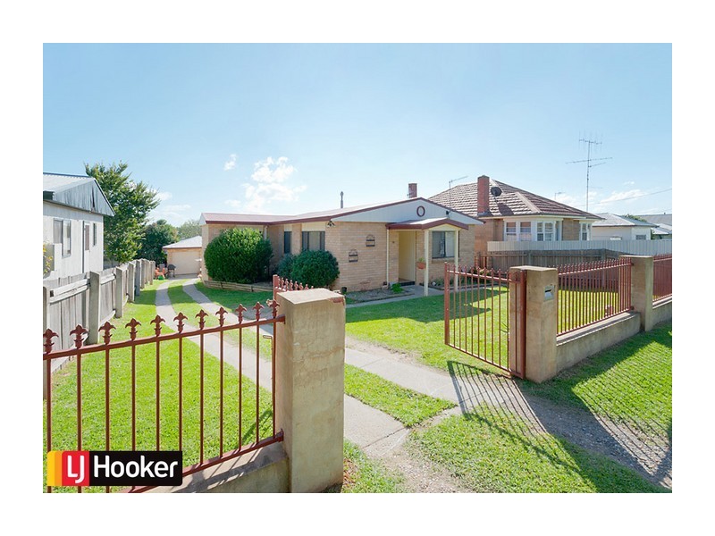 18 Kenmore Street, Goulburn NSW 2580