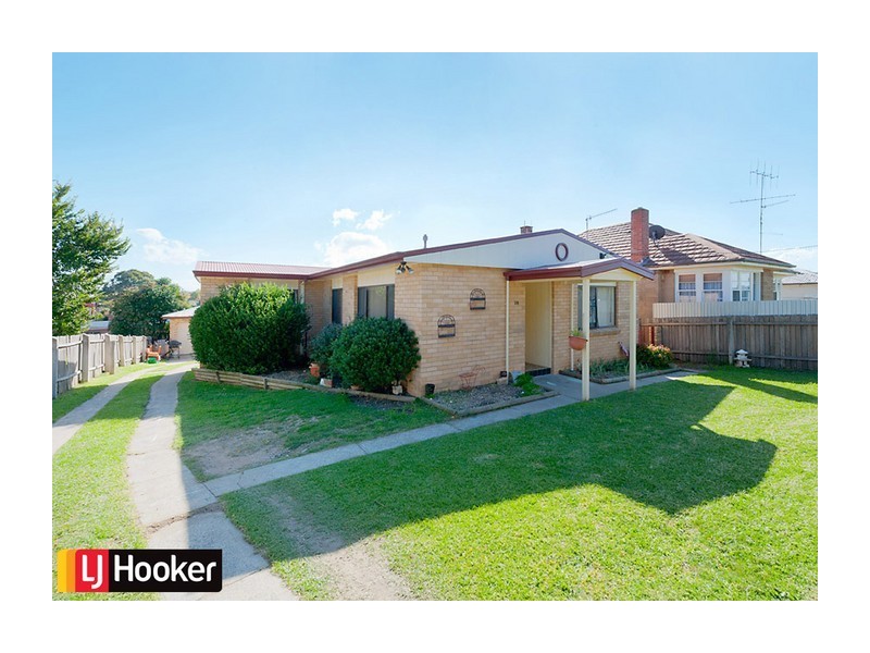 18 Kenmore Street, Goulburn NSW 2580