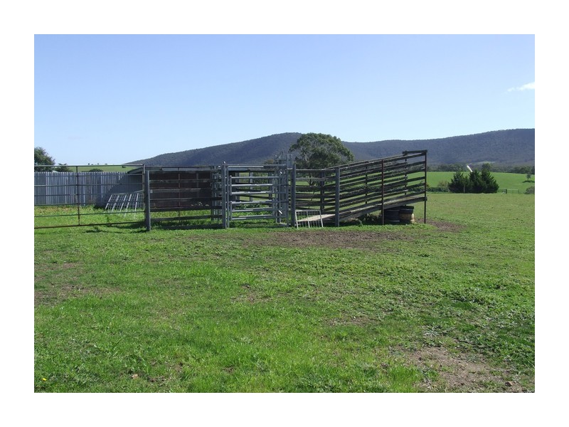 17438 Hume Highway, Towrang NSW 2580