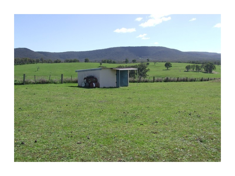 17438 Hume Highway, Towrang NSW 2580