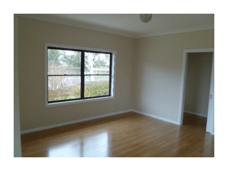 1 Phillip Street & 12 Crown Street, Crookwell NSW 2583