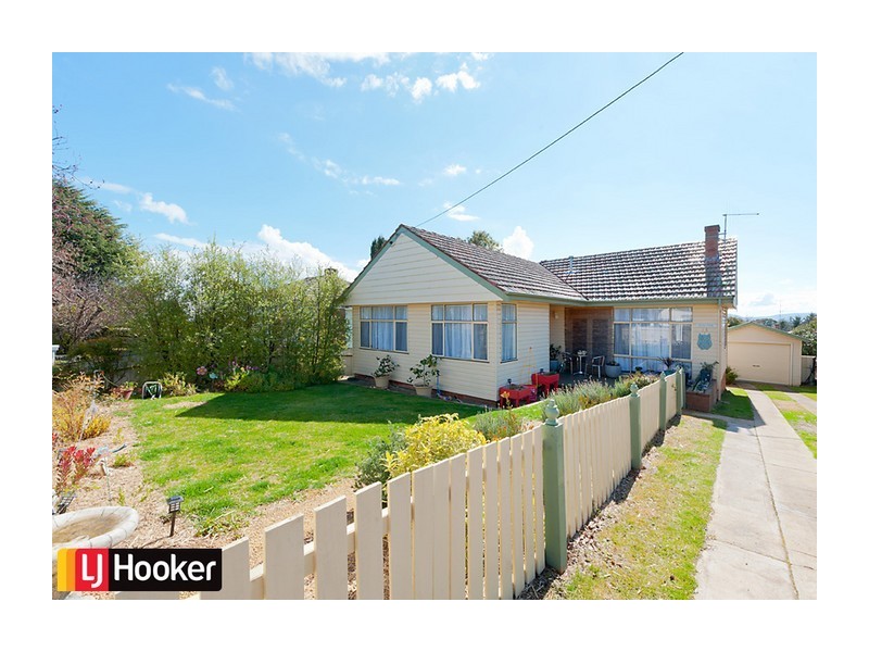 15 Elizabeth Street, Goulburn NSW 2580