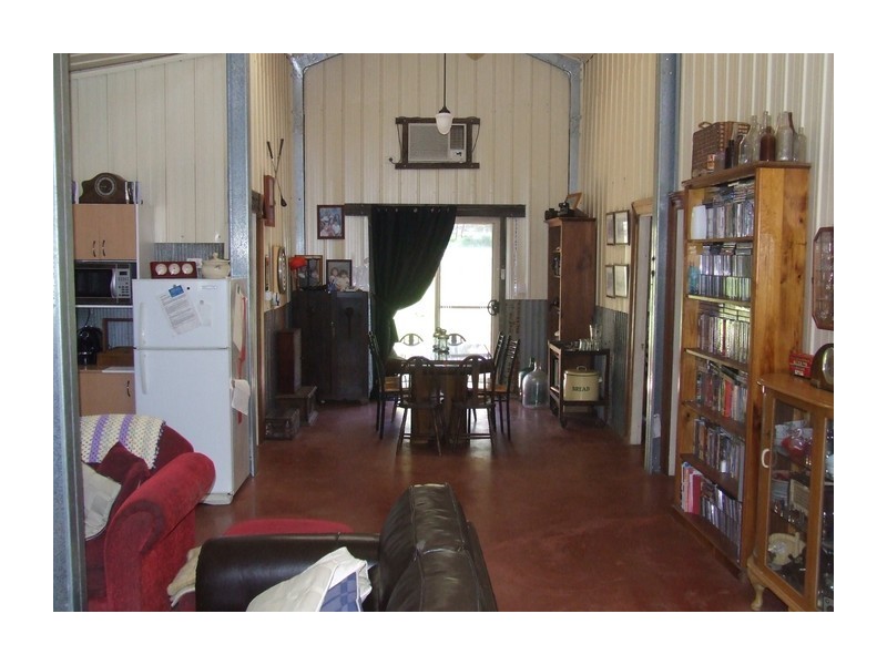 881 Mulgowrie Road, Crooked Corner NSW 2583