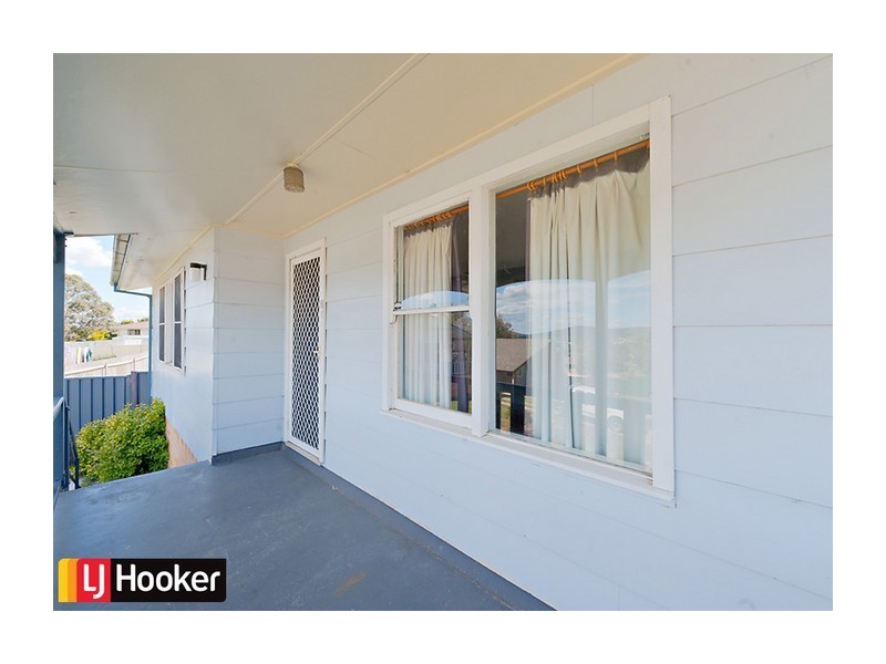 12 Teece Place, Goulburn NSW 2580