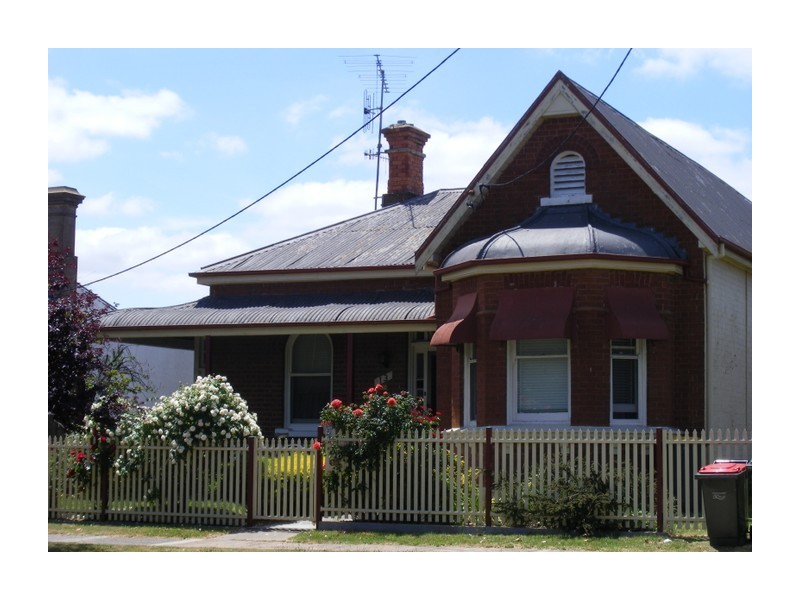 13 Victoria Street, Goulburn NSW 2580