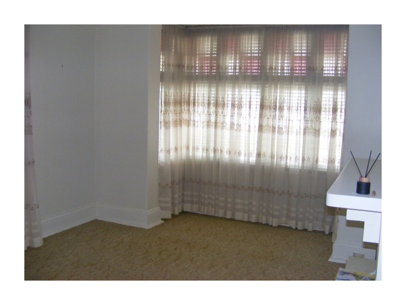 13 Victoria Street, Goulburn NSW 2580