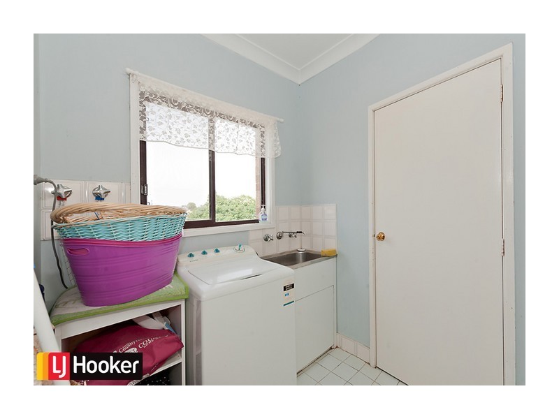 8 Patrick Place, Marulan NSW 2579