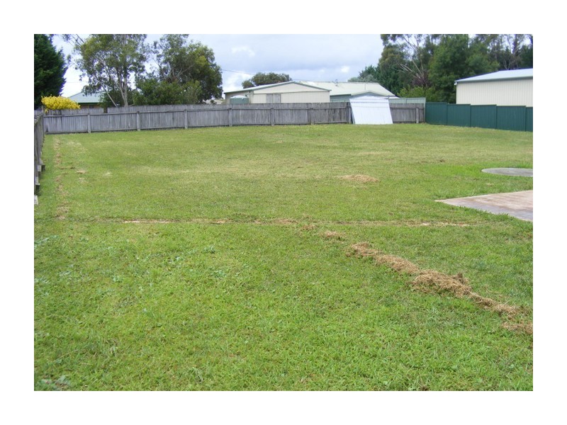 5 Patrick Street, Marulan NSW 2579