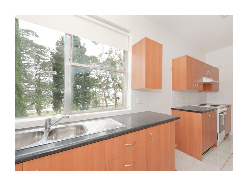 4/8 Ben Street, Goulburn NSW 2580