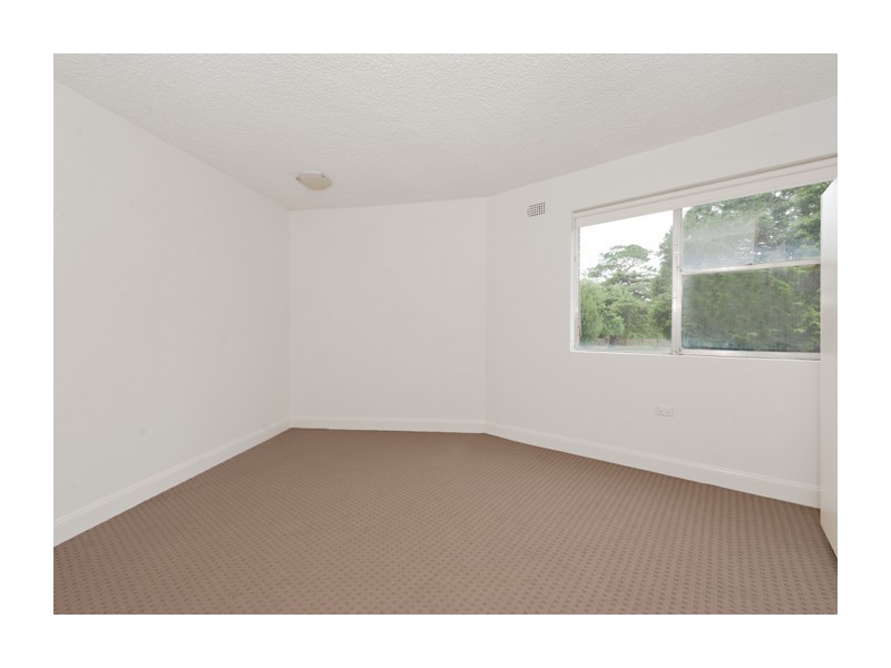 4/8 Ben Street, Goulburn NSW 2580