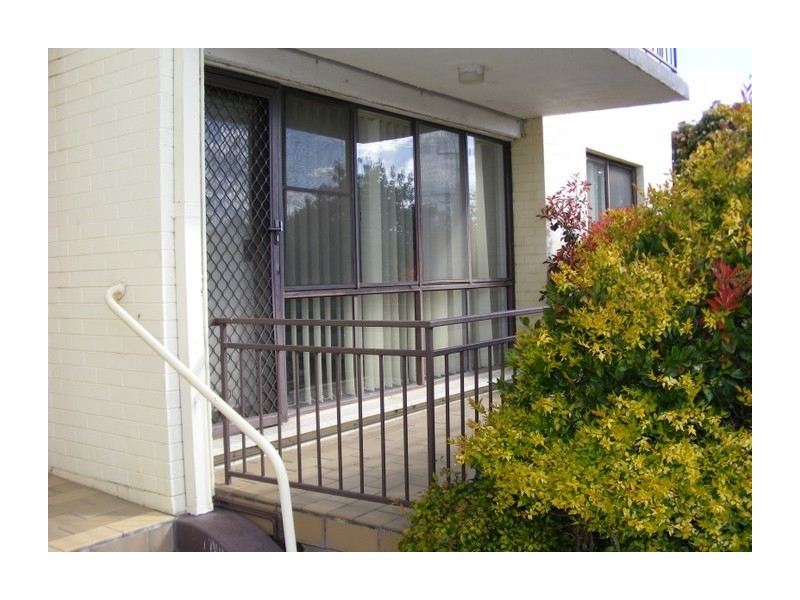 1/11 Queen street, Goulburn NSW 2580