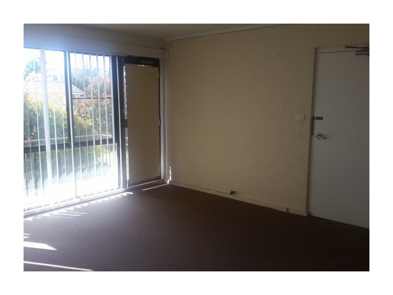 1/11 Queen street, Goulburn NSW 2580