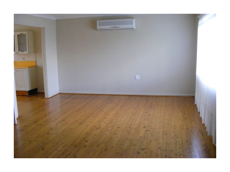 5 Betts Street, Goulburn NSW 2580