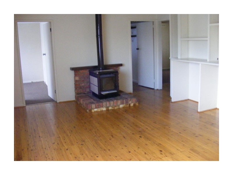 5 Betts Street, Goulburn NSW 2580