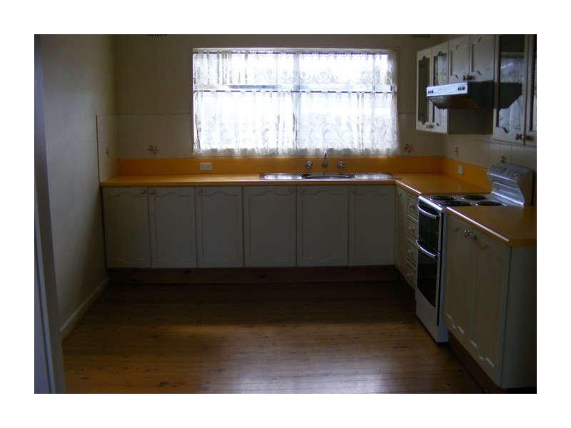 5 Betts Street, Goulburn NSW 2580