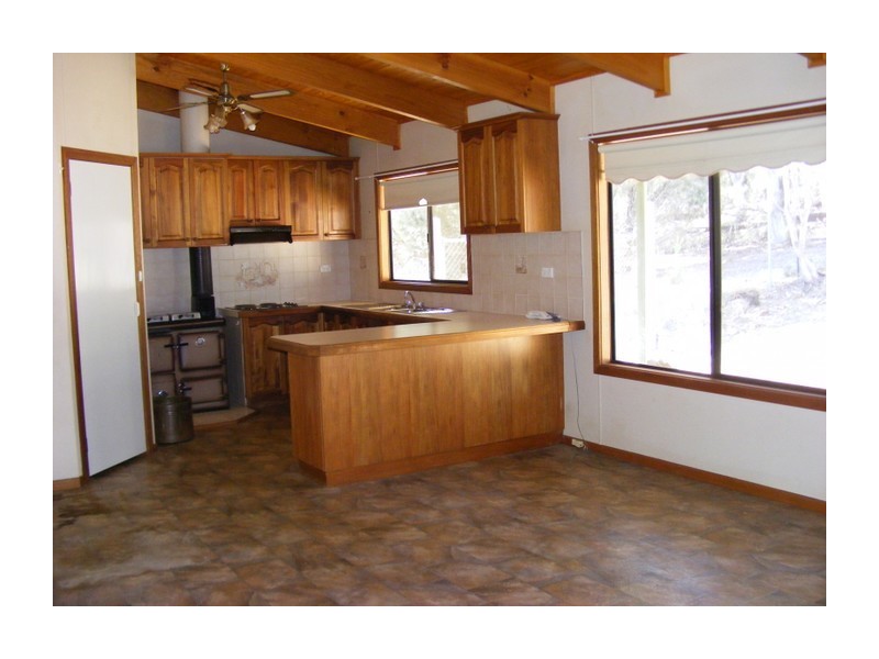 21 Faviell Close, Marulan NSW 2579