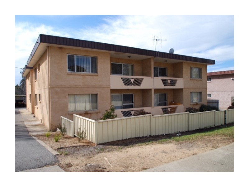 7/2 Albion Street, Goulburn NSW 2580