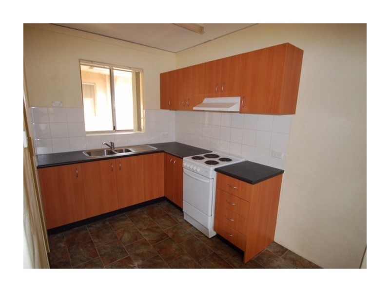 7/2 Albion Street, Goulburn NSW 2580