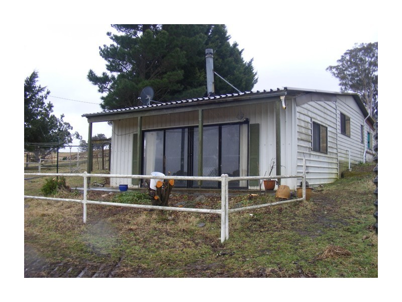 890 Brayton Road, Marulan NSW 2579