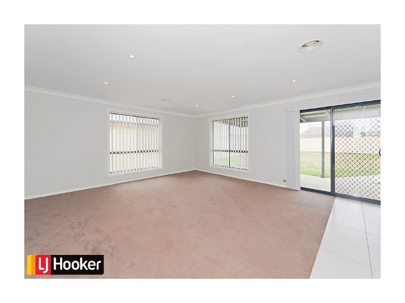 11 Manion Street, Goulburn NSW 2580