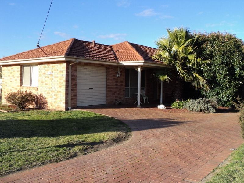 19 Dalley Street, Goulburn NSW 2580