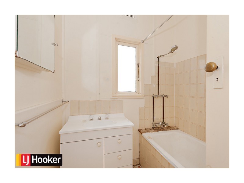 2 Hill Street, Goulburn NSW 2580