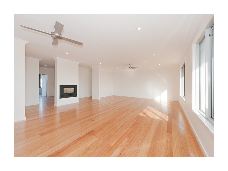 9 Clyde Street, Goulburn NSW 2580