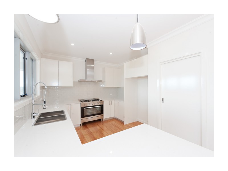 9 Clyde Street, Goulburn NSW 2580