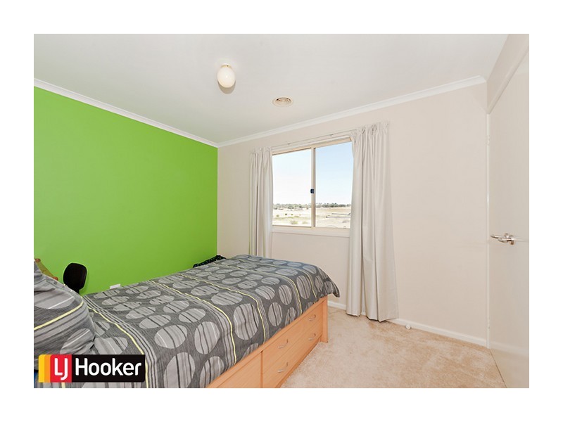2 Joanna Place, Goulburn NSW 2580