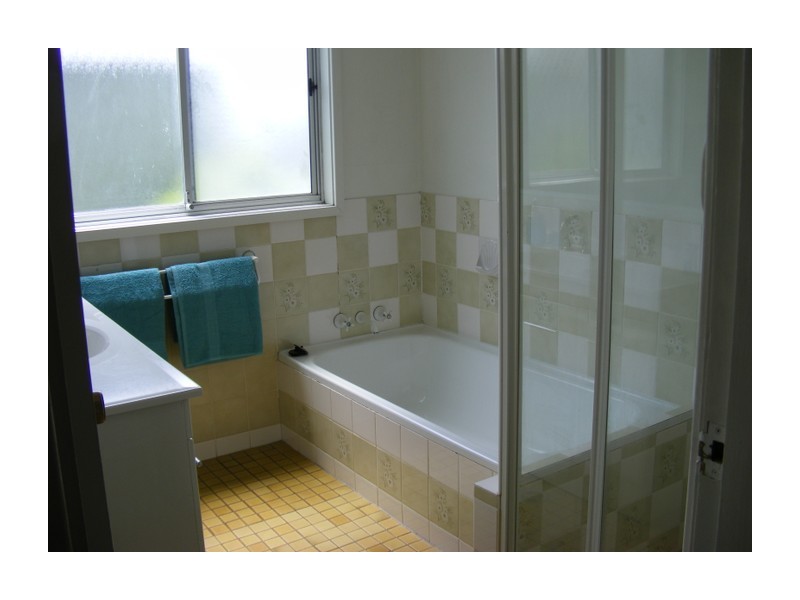 92 Lagoon Street, Goulburn NSW 2580