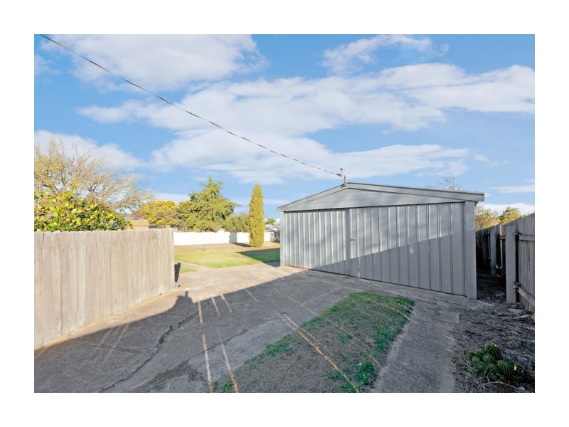 8 Cooma Avenue, Goulburn NSW 2580