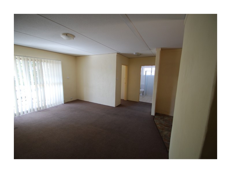 8/2 Albion Street, Goulburn NSW 2580