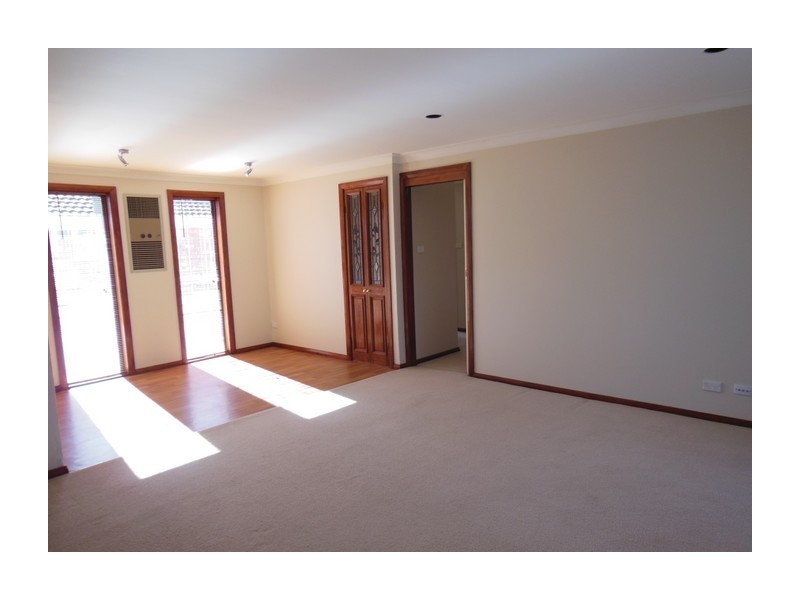 83 Cathcart Street, Goulburn NSW 2580
