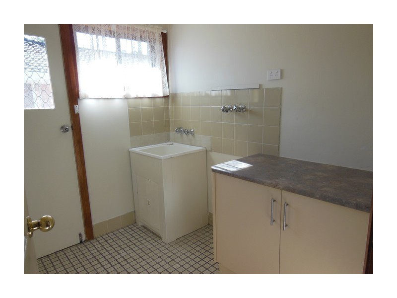 83 Cathcart Street, Goulburn NSW 2580