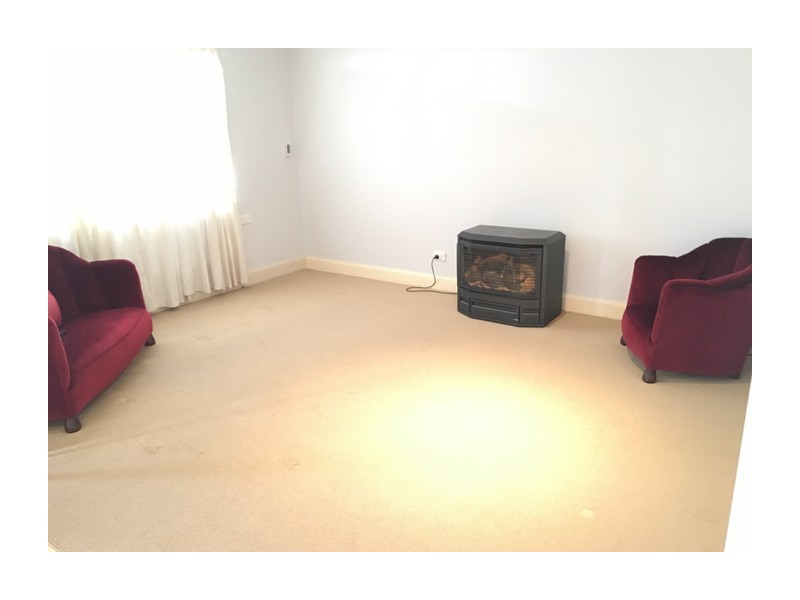 12 Grunsell Crescent, Goulburn NSW 2580