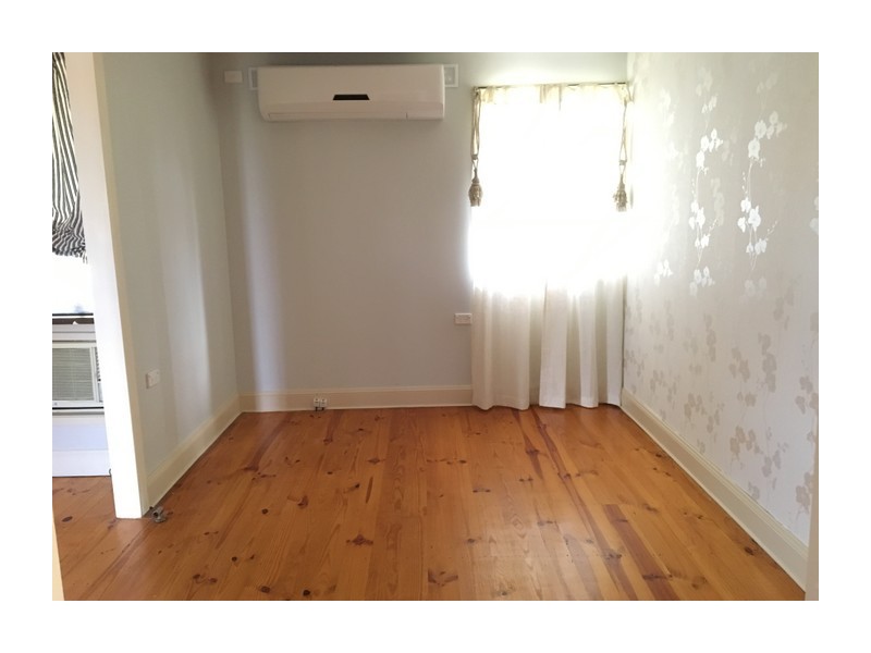 12 Grunsell Crescent, Goulburn NSW 2580