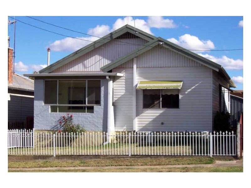 6 Mundy Street, Goulburn NSW 2580